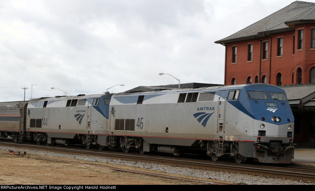 AMTK 46 & 144 leads train P092 northbound